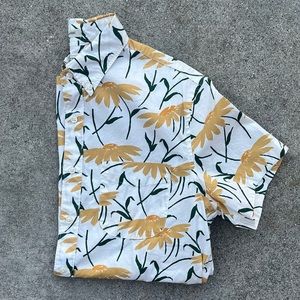 J Crew men’s button down short sleeved shirt